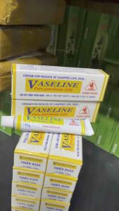Vaseline thiên ngân hỗ trợ da khô nứt nẻ bong tróc khô môi nứt tay nứt chân