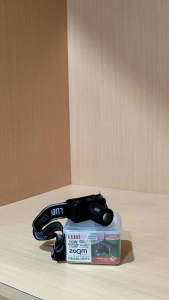 LUBY Senter Kepala LED 10W Zoom 2922L Rechargeable Super Terang Cahaya Putih