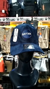 Topi Model Gaya Modern untuk Pria & Wanita