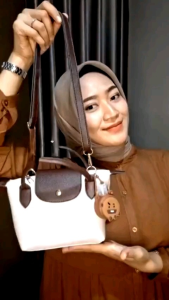 TAS INARA SELEMPANG PALING BAYAK DI CARI