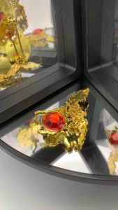Philippine Map Brooch Pin Gold Tone – Ruby Red Crystal Butterfly Lock Pilipinas Pin