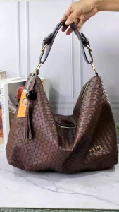tas Zoya tas bahu anyam tas shoulder bag wanita kekinian anyam original lokal parves
