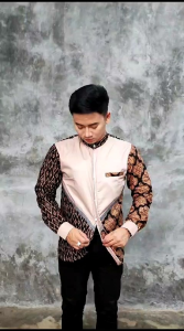 Baju Koko pria lengan panjang terbaru/ baju Koko kombinasi batik terbaru/ baju Koko kombinasi motif Parangkusumo