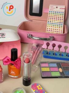 Vali đồ chơi Làm Đẹp Trang Điểm Make Up Làm Nails cho bé 768-7 PeeKaPaw Toys
