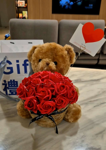 Surprise Bouquet Rose Soap Teddy Bear Basket Fathers Day Valentines Love Gift Presents Romantic Congratulations Graduations Sorry TQ 21pcs Mawar Sabun Merah Bakul Teddy Bear Hadiah Romantik 520 Hari Jadi Anniversary Valentines Day