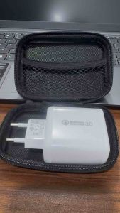 Batok Adaptor Xwin R17 120W dengan Dompet Pouch mendukung Fast Charging