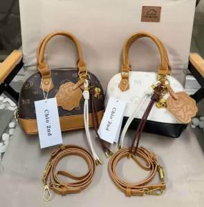 (Auth Tuồn Chính Hãng) Túi Hến CHl02 Kèm Charm Size 19cm