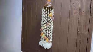 โมบายหอยเชลล์สีเกลียวโค้ง สีธรรมชาติ