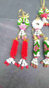 พวงมาลัยพวงมาลัยติดหน้ารถพวงมาลัยไหว้ศาล