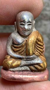 หลวงพ่อเงิน พิจิตร พิมพ์นิยม พ่อเงิน พระเครื่อง ตรงปก