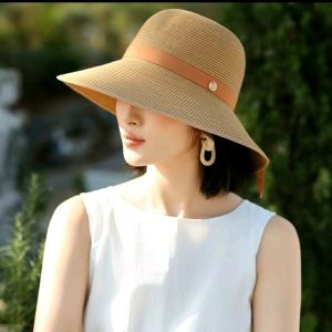 Mũ cói vành rộng nón cói vành rộng chống nắng thoáng mát thời trang Hàn Quốc đi biển dạo phố du lịch là sản phẩm hoàn hảo cho những ai yêu thích phong cách thời trang Hàn Quốc. Với chất liệu cói thoáng mát sản phẩm giúp người dùng cảm thấy thoải mái