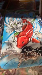 (HOT)Miếng dán Decal 3D chuyên biệt dùng dể dán nắp thùng câu cá_chống xước(53x29).nhiều màu.