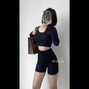 Quần đùi tập gym nữ - quần short thể thao nữ HERSIGN-NGO12