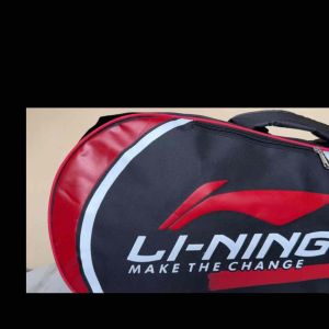 Tas Raket Badminton & Tas Bulutangkis Dirsensel: Desain Ergonomis & Material Tahan Lama