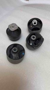 บูชแท่นเครื่อง แท่นเกียร์ MT AT TOYOTA ALTIS 1.61.8 ZRE141 172 3ZZ 1ZR2ZR ปี 08-18 ยี่ห้อ AXIS