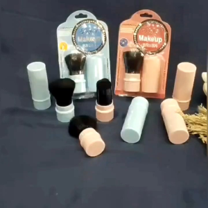 Mengenal dan Memaksimalkan Penggunaan Brush Blush On & Brush Powder Putar