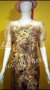 Dress Tenun Mik Brokat: Desain Brokat Elegan untuk Pakaian Tradisional Indonesia