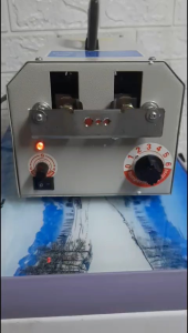 Máy cắt mỏ gàvịt tự động 9DQ-X4 (tặng kèm 2 lưỡi dao)