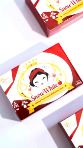 Queen White Snow White Intense Whitening Soap 150g / Cinderella Instant Whitening Soap 150g