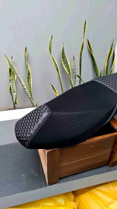KULIT JOK MOTOR MODEL TERBARU 3D / 4D KOMBINASI CATUR DAN BAHAN MODEL ARVI BAHAN PREMIUM BAHAN TEBAL BERKUALITAS TAHAN LAMA
