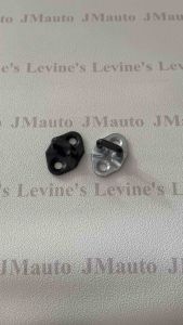 striker pintu futura kualitas bagus (harga perbiji) / steker pintu t120ss / pengait pintu katana / stricker doorlock jimny lama / pengait pintu colt diesel / kupu kupu ragasa / garut cd / cantolan kunci pintu ps135 / steker suzuki futura