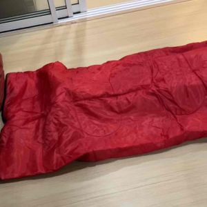 ถุงนอนแบบพกพา น้ำหนักเบา ไม่เกะกะ ใช้งานง่าย สำหรับมีไว้ติดรถไปเที่ยวปิกนิค ใช้นอนนอกบ้าน นอนในรถไฟฟ้า นอนค้างบ้านเพื่อน