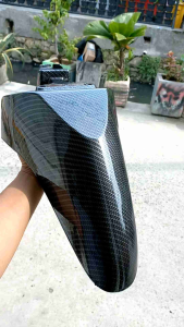 spakbor depan vario 125 150 led karbon