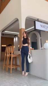 กางเกงรุ่นหูย้อยเจาะกระเป๋าหลัง ขากระบอกเล็ก กระเป๋าเจาะสามารถใช้งานได้จริง ผ้าไมโคร