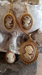 Victorian Light Brown Lady Cameo Statement Gold Plated Stainless Chain Necklace Ring Earrings Set