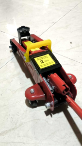 Kích Gầm Cá Sấu 2 Tấn Kích Thủy Lực Nâng Cao 32cm