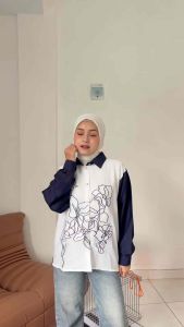 Joline Kemeja Twotone Bordir Bunga - Atasan Wanita Casual Kerja