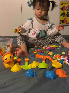 Bộ Đồ Chơi Xúc Cát Đi Biển Vịt Vàng Xúc Cát Xanh Đồ Chơi Đi Biển Đồ Chơi Mùa Hè 14 Chi Tiết