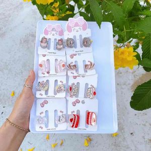 Vĩ 2 kẹp cào đỉnh in hình chất meka siêu dễ thương