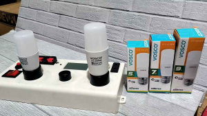 VOSCO Lampu LED Stick: Cahaya Warm White 3000K SNI Garansi 1 Tahun