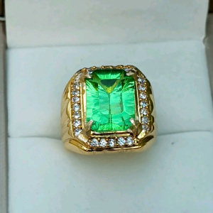CINCIN BATU GREEN MOLDAVITE KOTAK KUALITAS SUPER