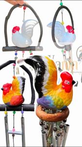 โมบายแขวนกระดิ่งลม ตุ๊กตาไก่เซรามิค กรงไม้(5แท่ง2แท่ง)(พร้อมส่ง)