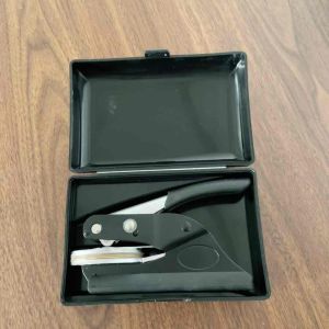 POCKET SEAL BLACK Embosser/Dryseal (MANUAL OR MACHINE ENGRAVE)