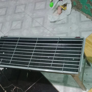 pemanggang ikan daging jagung dll ukuran 70x28x50 cm bahan sangat tebal awet dan berkualitas kaki bisa di lipat yaa