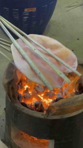 ข้าวเกรียบว่าว ข้าวโป่ง ขนมอีสานโปราณ แผ่นดิบ 3 แผ่น 20