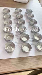 เทียนหอมไขถั่วเหลือง ** มีกลิ่น เลือกกลิ่นได้ ** ขนาด 15 กรัม เลือกการ์ดได้ ราคา 19 บาท/ชิ้น