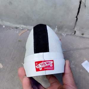 VANS OFF THE WALL งานเทียบ999%