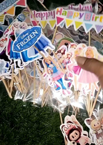 Toper Karakter Hiasan Kue Ulang Tahun & Tusuk Decorasi Cake