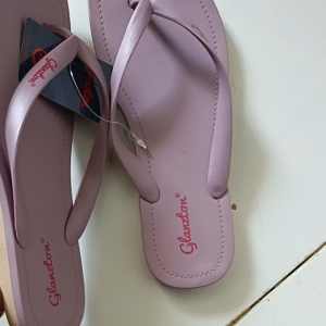 sandal model jepit glanztone untuk wanita