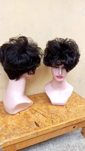 Wig Bob Anime Cosplay Hitam Pirang Gelombang Pendek Pria dan Wanita