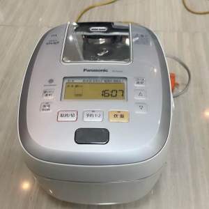 Nồi cơm điện cao tần áp suất điện tử nhật
