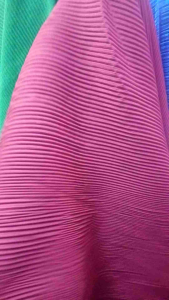 Bahan Plisket Lidi Crep: Pilihan Bahan Pakaian Musim Panas