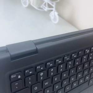 Laptop Dell Latitude 7380 (i5 6600u 8GB 256GB SSD 133 inch FHD) MỎNG NHẸ