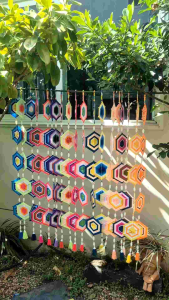 ธุงหรือตุงใยแมงมุม ทรงหกเหลี่ยม 5 ชั้น