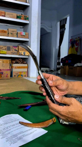 Pisau Dapur Fultang Panjang 33cm: Pilihan Ideal untuk Memotong Daging