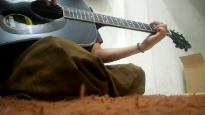 Gitar Akustik Elektrik Cort LC 5: Gitar Dengan Kualitas Tinggi Untuk Pemula